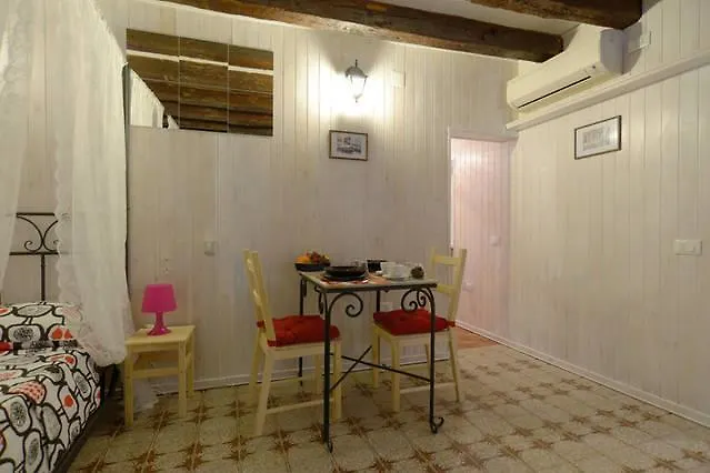 Mario Apartment 3631 Venecia